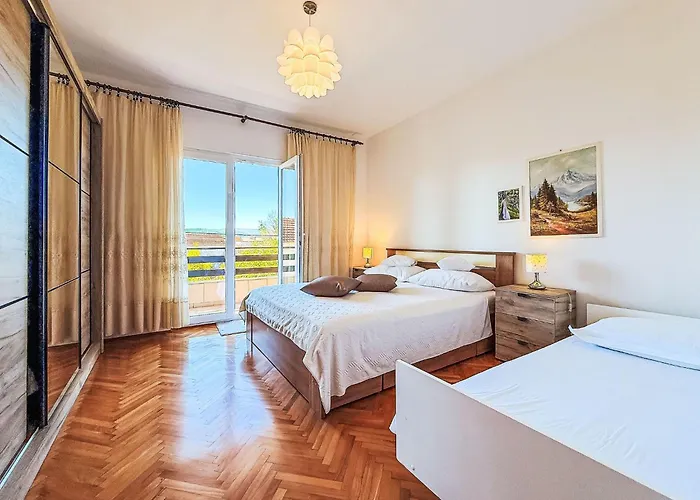 Apartament Ana-1 By Interhome Turanj
